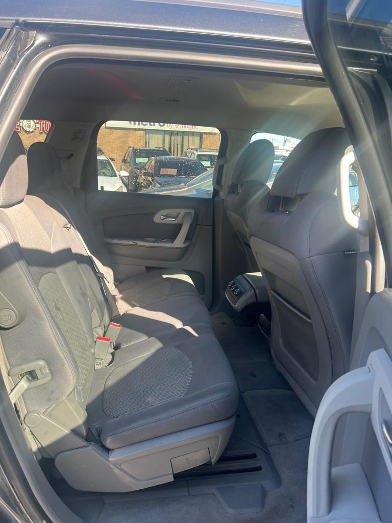 Chevrolet Traverse LS AWD w/PDC 2012