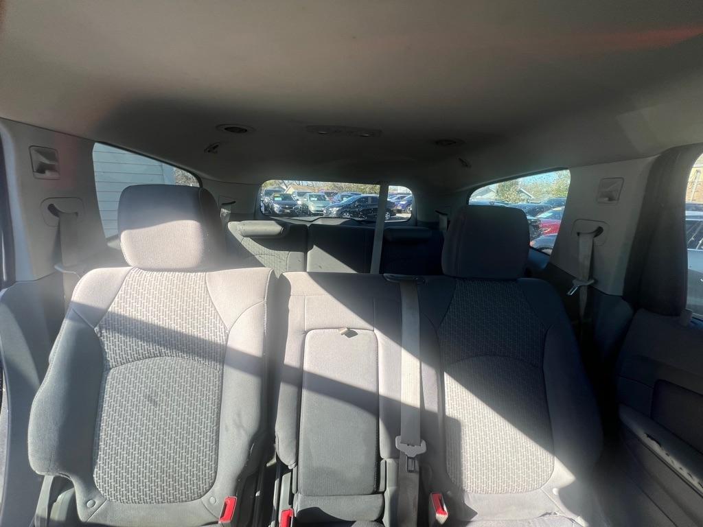 Chevrolet Traverse LS AWD w/PDC 2012