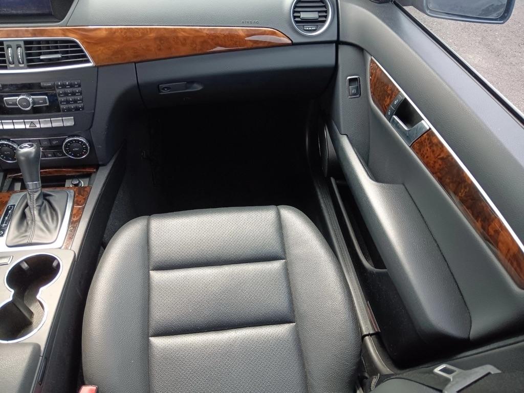 Mercedes-Benz C-Class C300 4MATIC Sport Sedan 2013