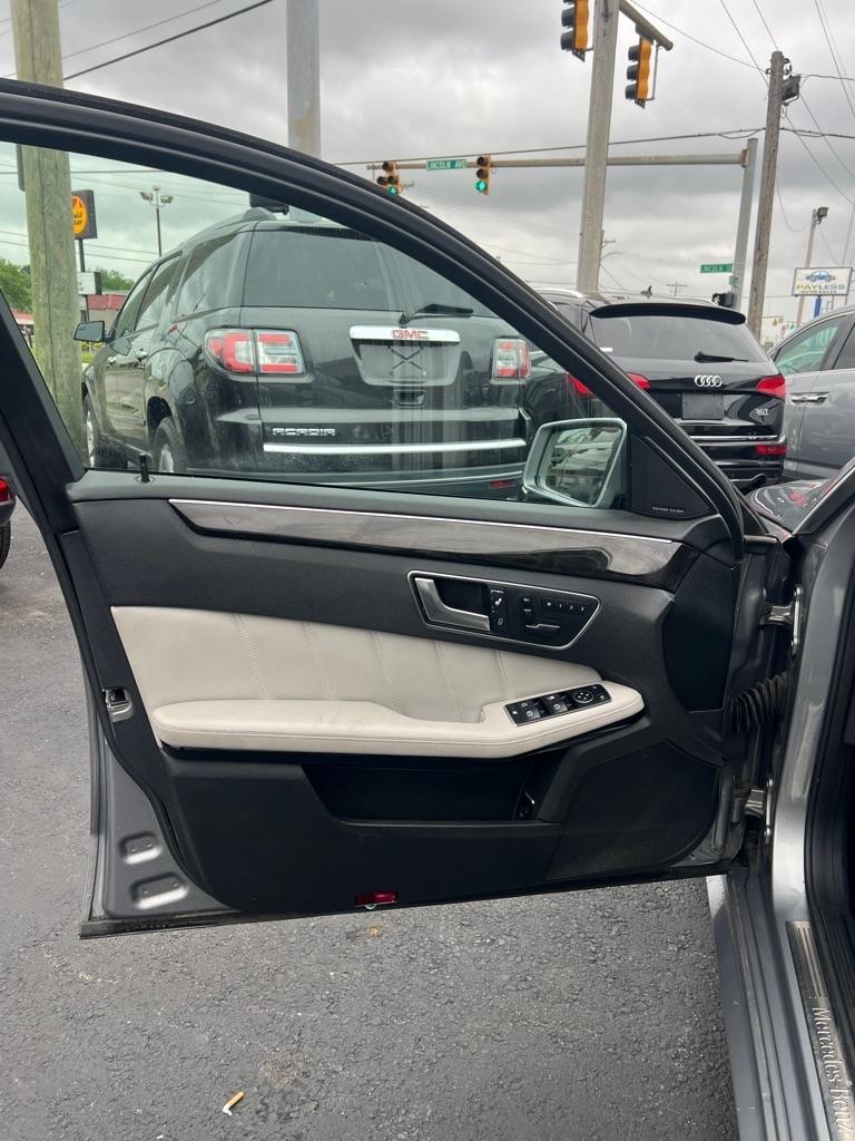 Mercedes-Benz E-Class E350 Sedan 2012