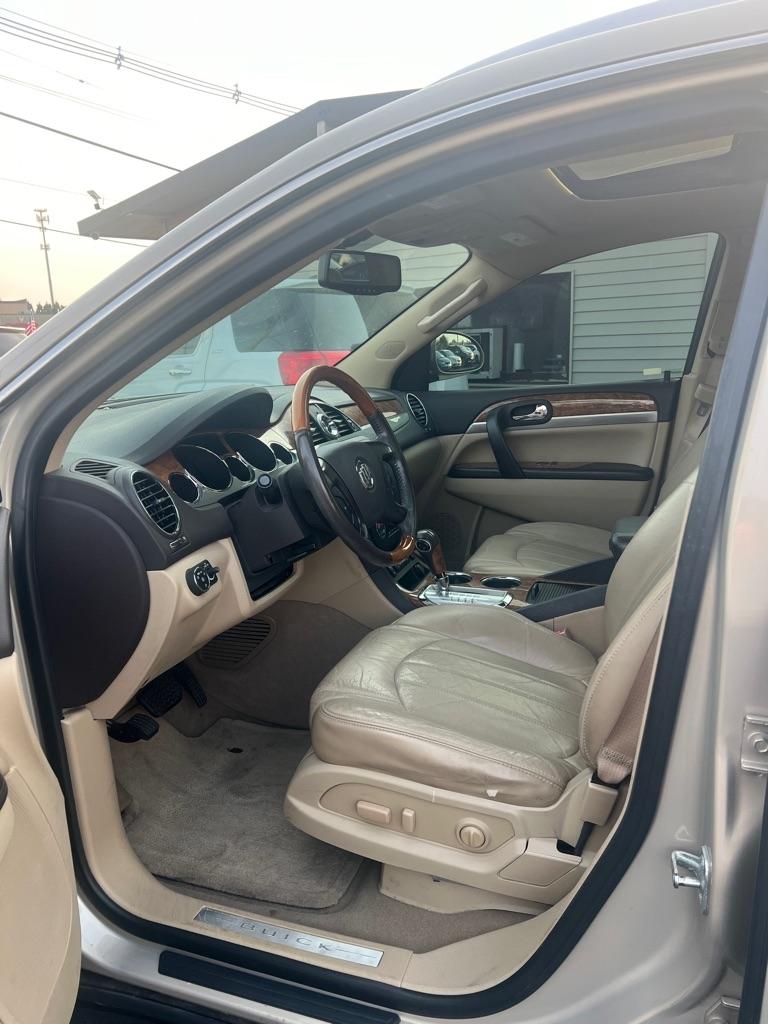 Buick Enclave CXL-1 FWD 2011