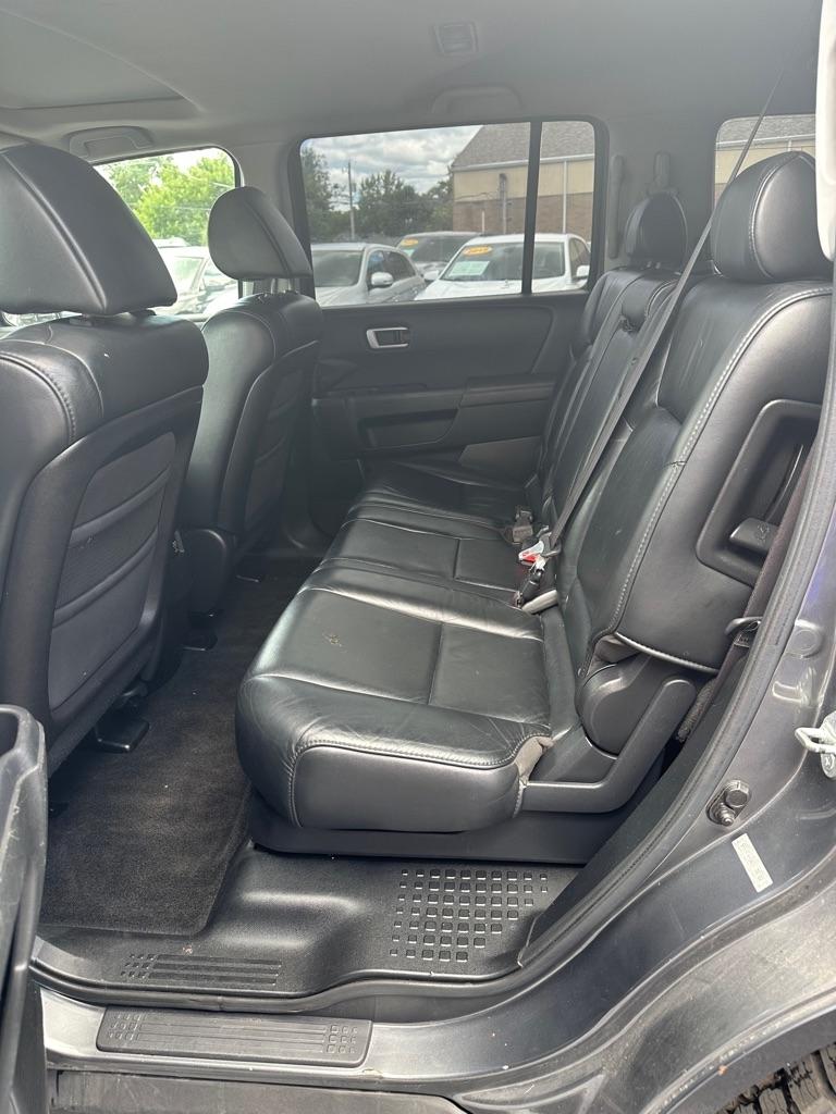 Honda Pilot EX-L 4WD 5-Spd AT 2011