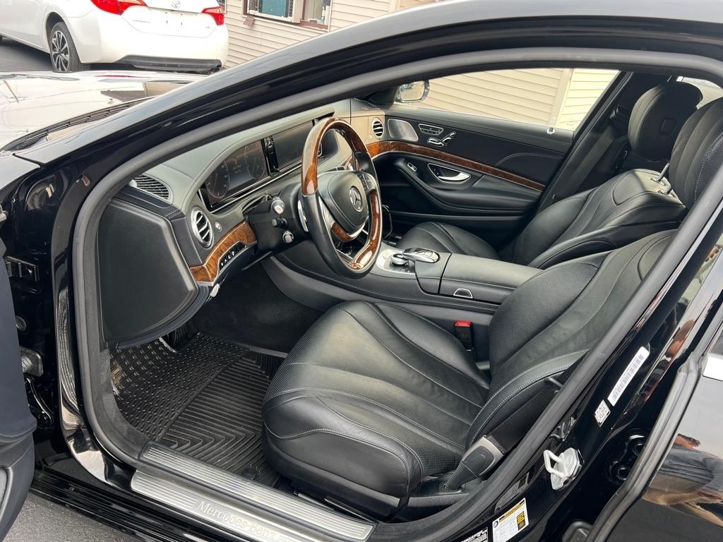 Mercedes-Benz S-Class S550 4MATIC 2015