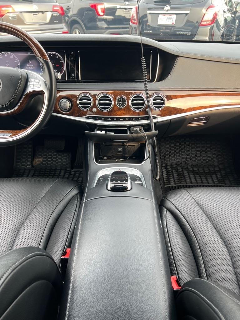 Mercedes-Benz S-Class S550 4MATIC 2015