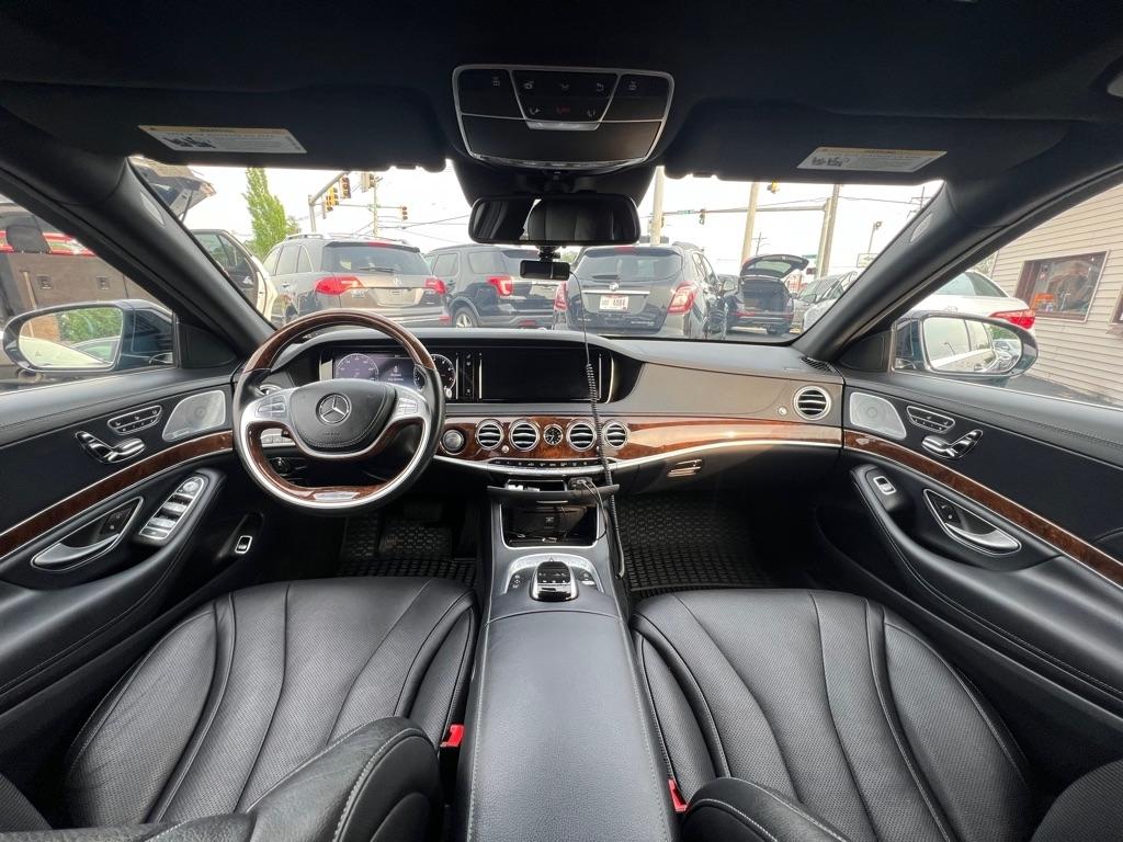 Mercedes-Benz S-Class S550 4MATIC 2015
