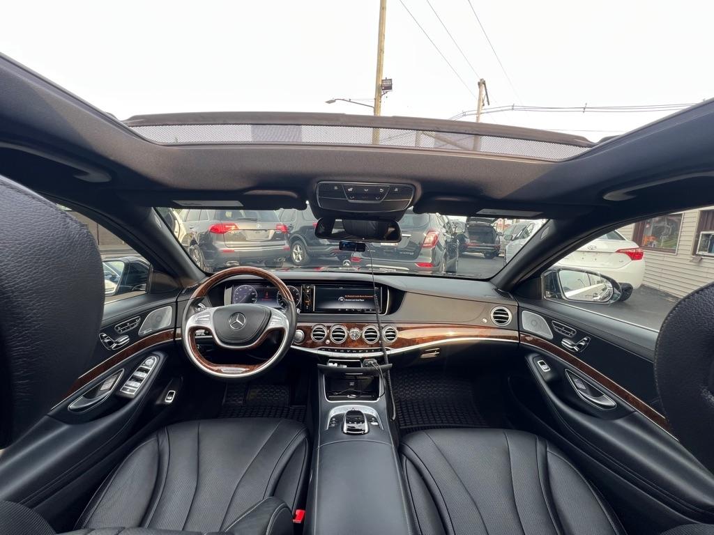 Mercedes-Benz S-Class S550 4MATIC 2015
