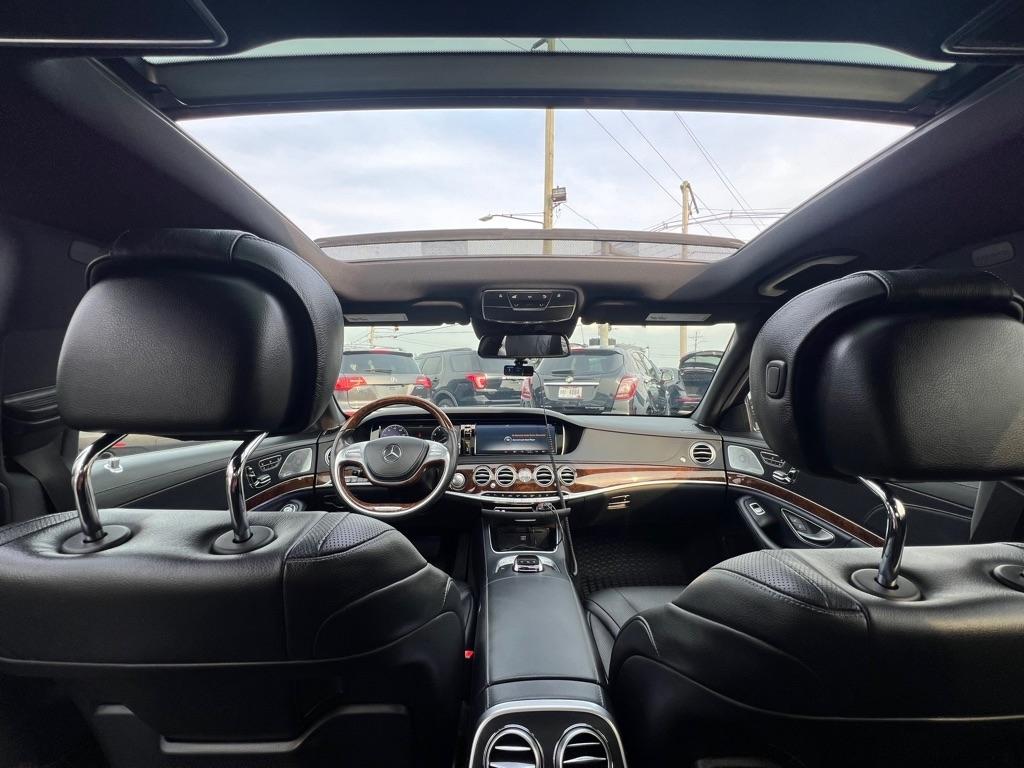 Mercedes-Benz S-Class S550 4MATIC 2015