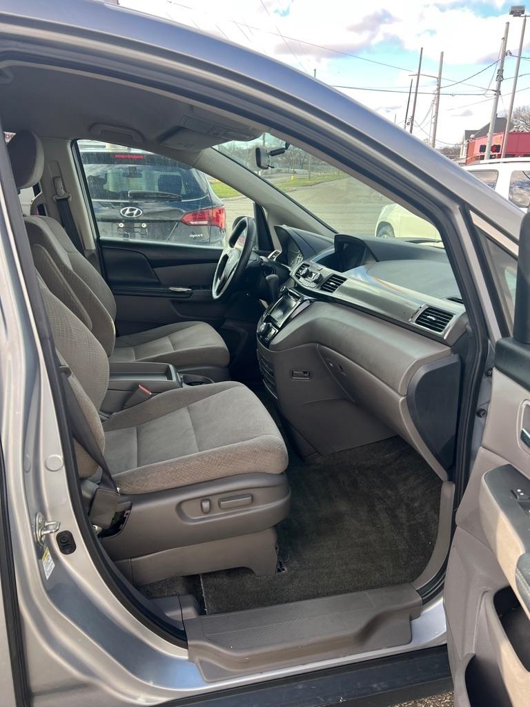 Honda Odyssey SE 2016