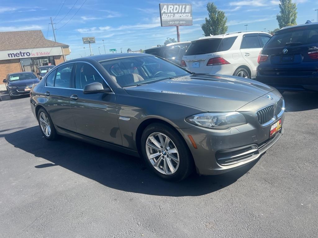 BMW 5-Series 528i xDrive 2014
