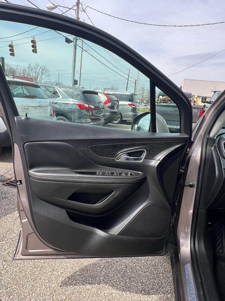 Buick Encore Base FWD 2015