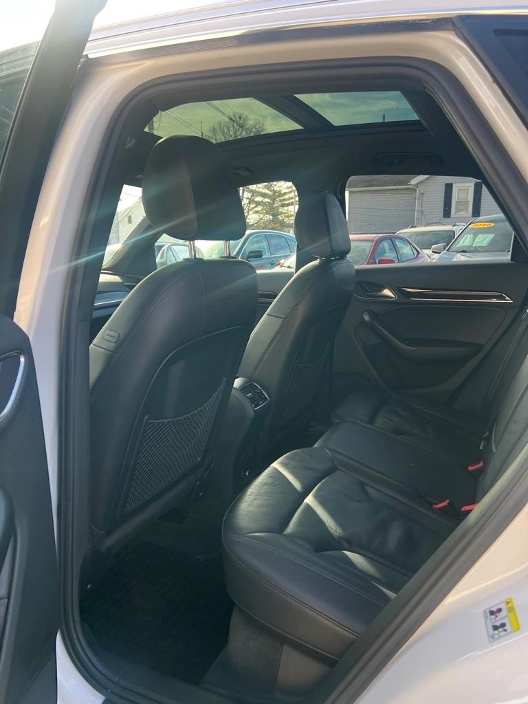 Audi Q3 2.0T quattro Premium Plus 2016