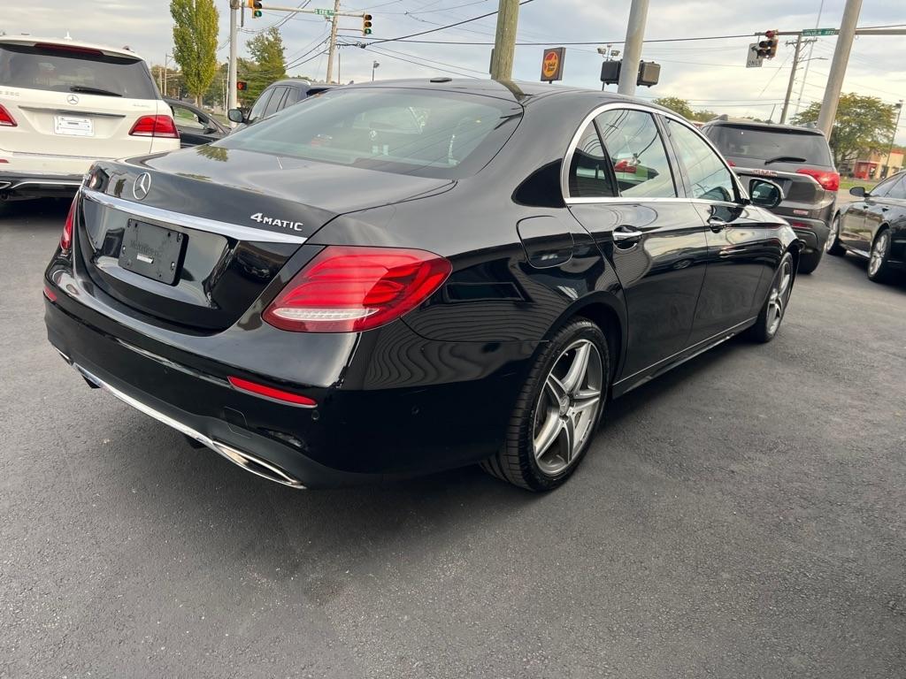 Mercedes-Benz E-Class E300 Luxury 4MATIC Sedan 2017