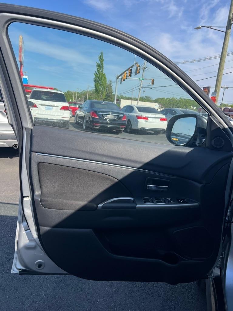 Mitsubishi Outlander Sport 2.0 ES 5M 2019