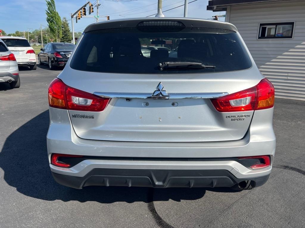 Mitsubishi Outlander Sport 2.0 ES 5M 2019
