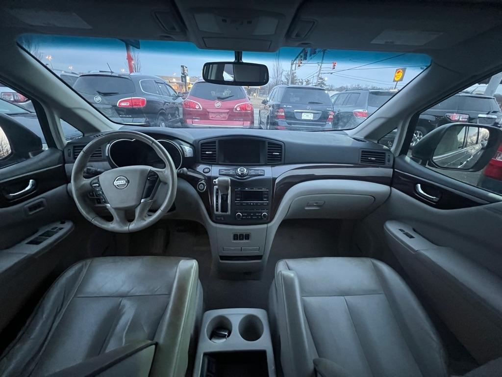 Nissan Quest 3.5 S 2011