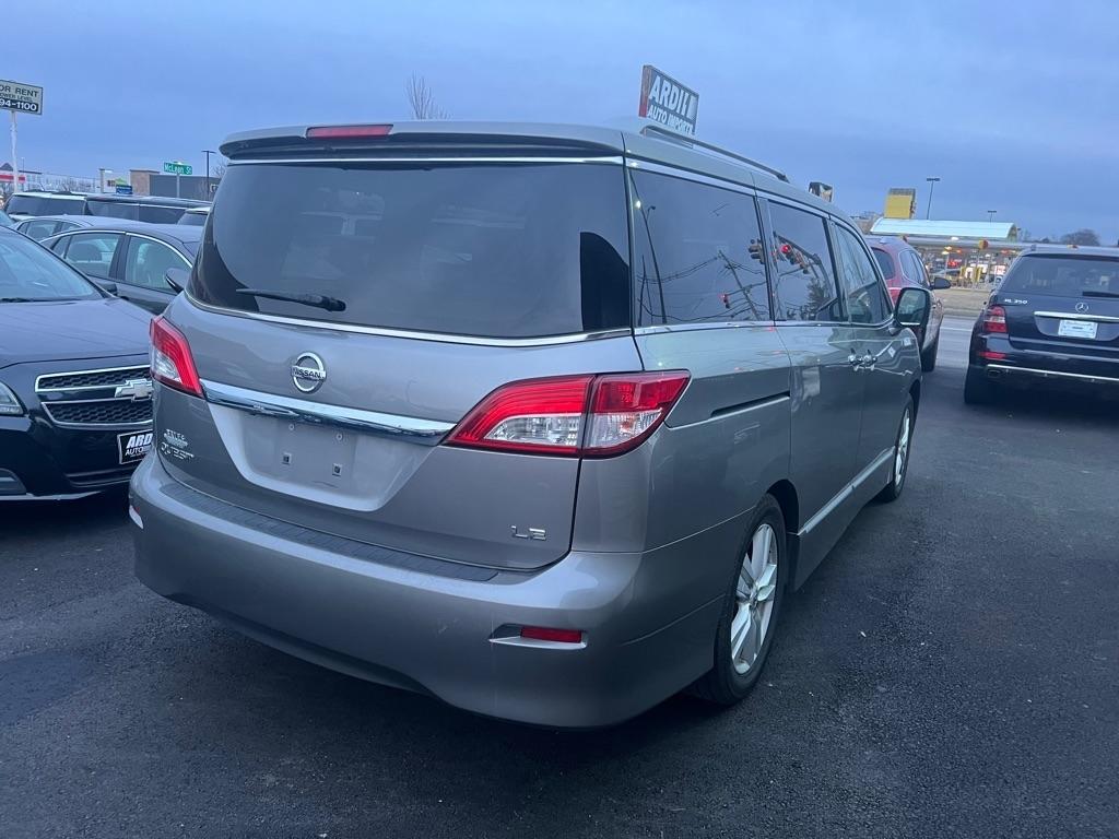 Nissan Quest 3.5 S 2011