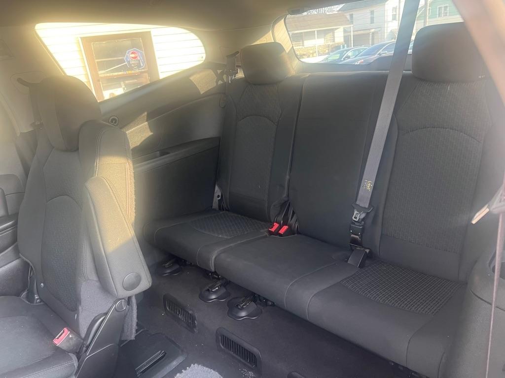 Chevrolet Traverse LT1 FWD 2009