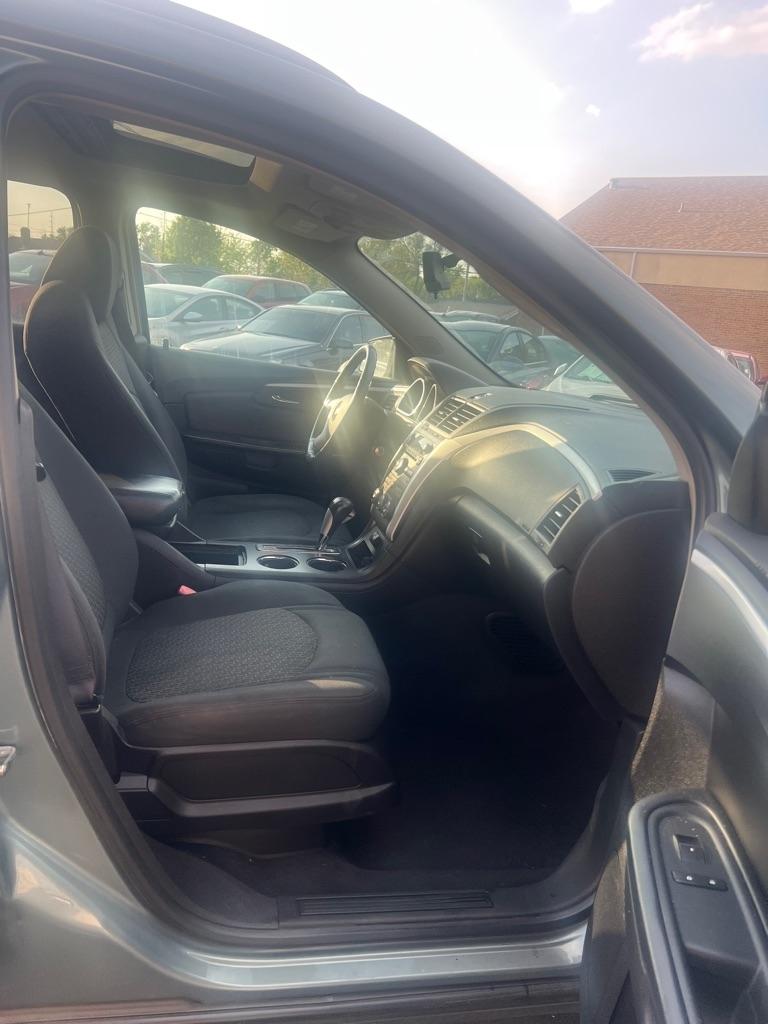 Chevrolet Traverse LT1 FWD 2009