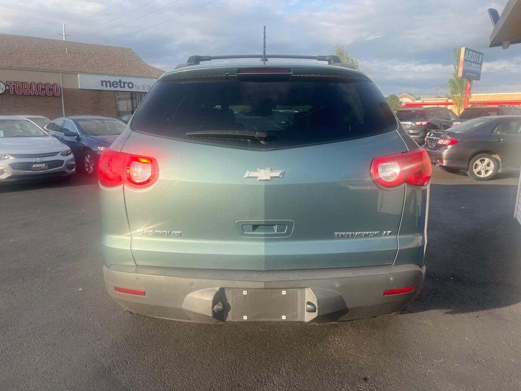 Chevrolet Traverse LT1 FWD 2009