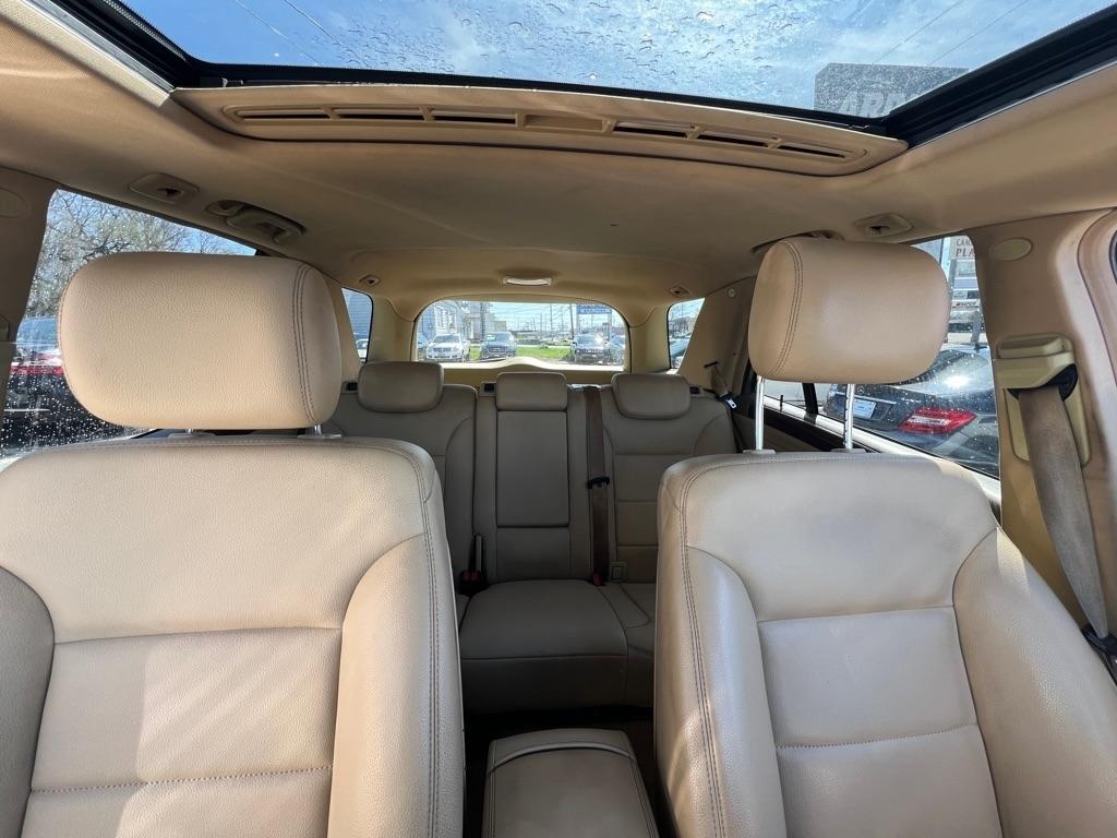 Mercedes-Benz M-Class ML350 4MATIC 2011