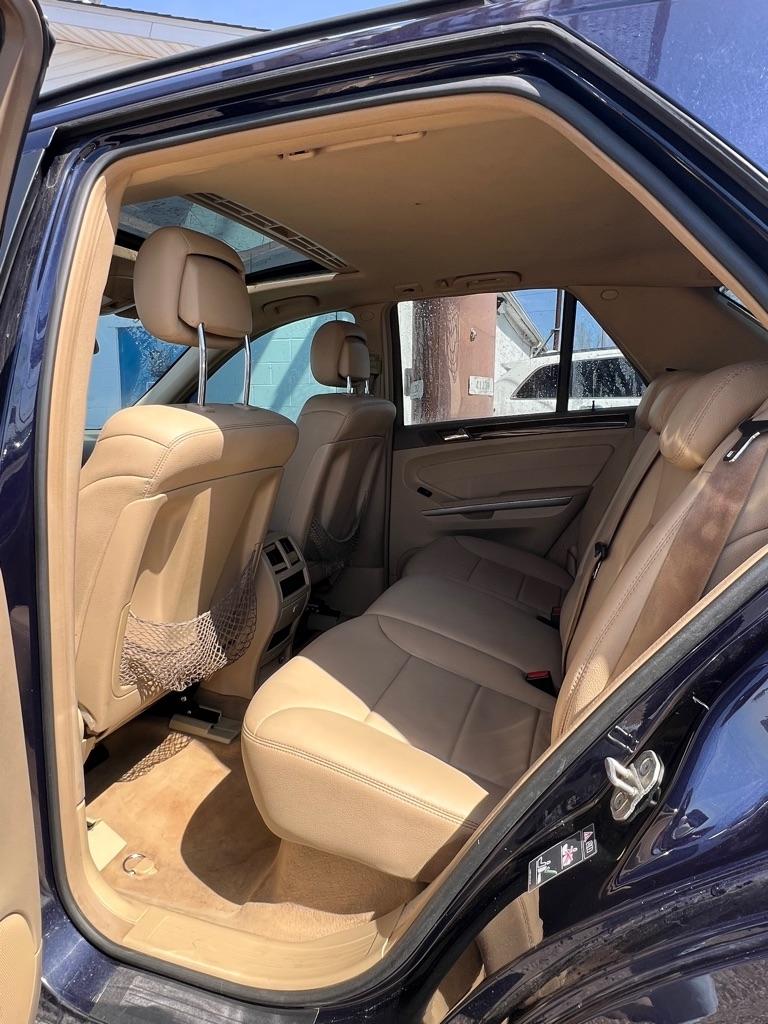 Mercedes-Benz M-Class ML350 4MATIC 2011