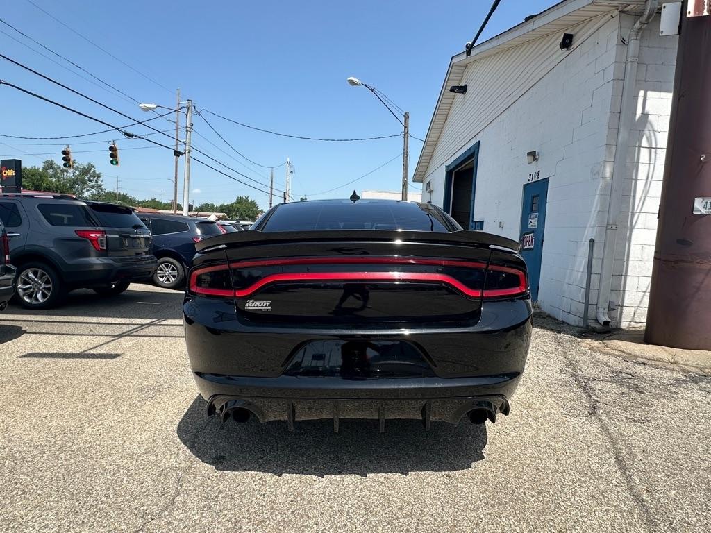 Dodge Charger SXT 2016