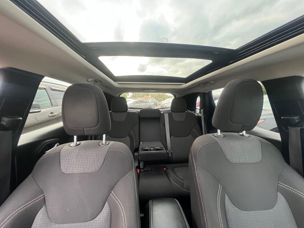 Jeep Cherokee Latitude FWD 2017