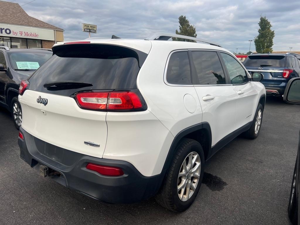 Jeep Cherokee Latitude FWD 2017