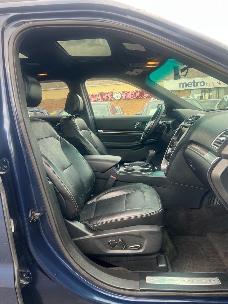 Ford Explorer Limited 4WD 2016