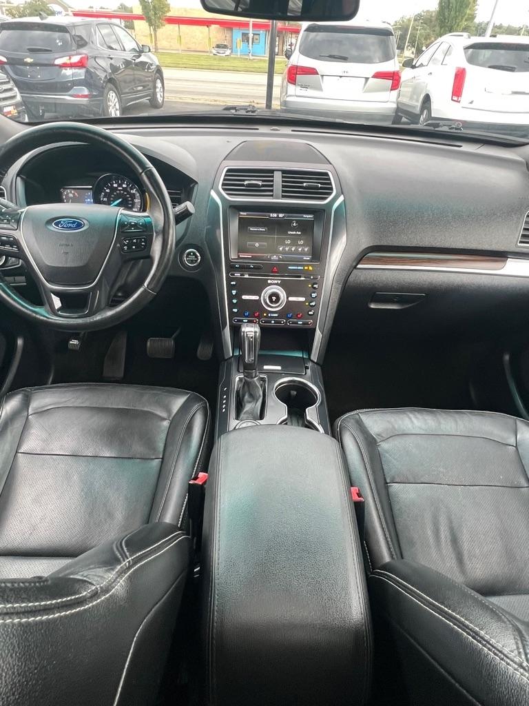 Ford Explorer Limited 4WD 2016