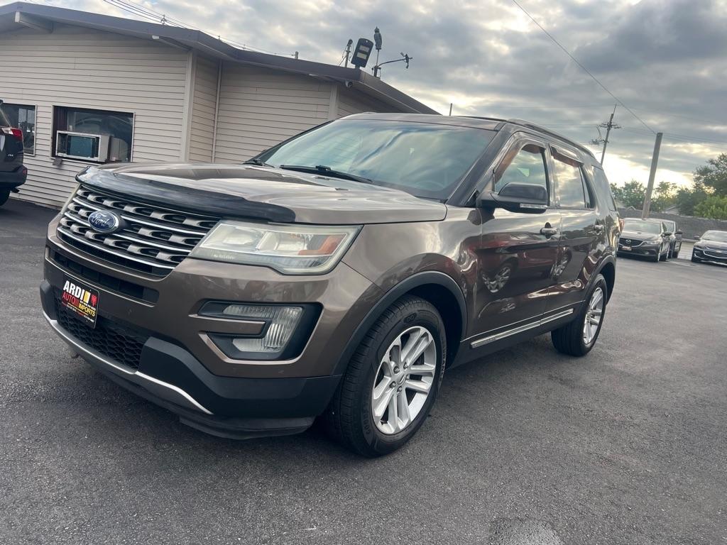 Ford Explorer XLT FWD 2016