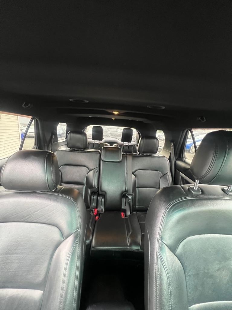 Ford Explorer XLT FWD 2016