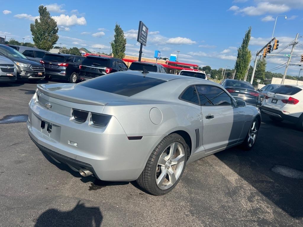 Chevrolet Camaro LS Coupe 2012