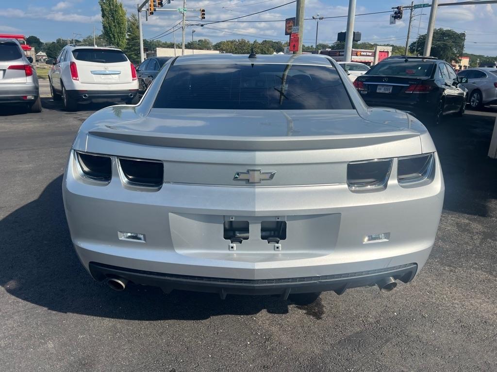 Chevrolet Camaro LS Coupe 2012