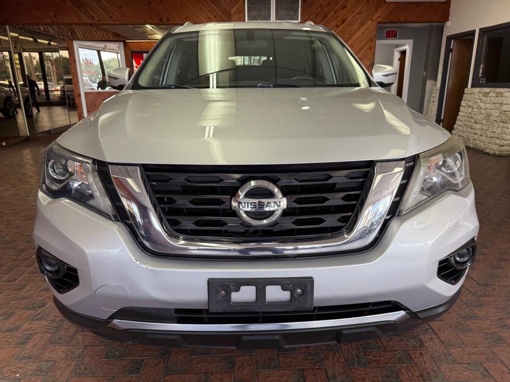 Nissan Pathfinder  2018