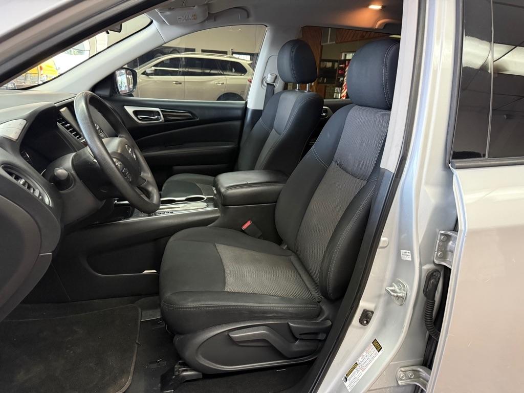 Nissan Pathfinder  2018