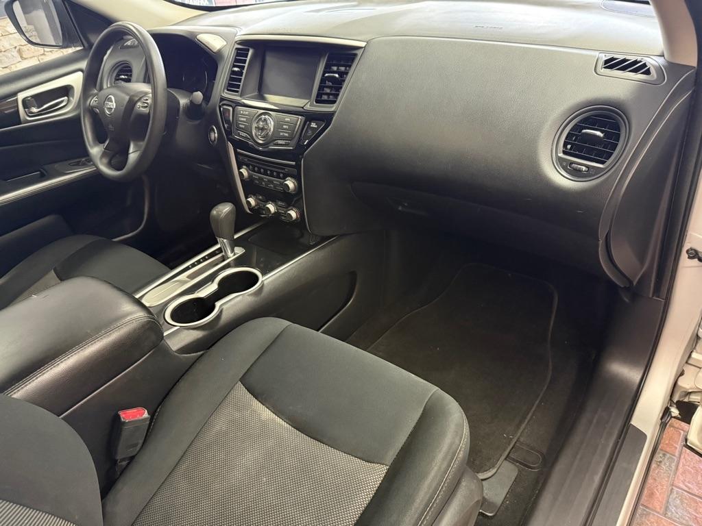 Nissan Pathfinder  2018