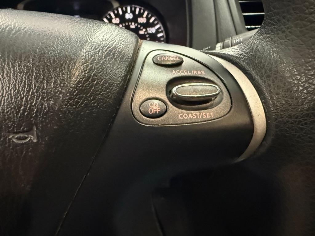 Nissan Pathfinder  2018