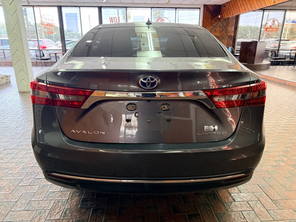 Toyota Avalon Hybrid  2016