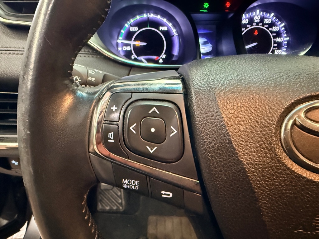 Toyota Avalon Hybrid  2016