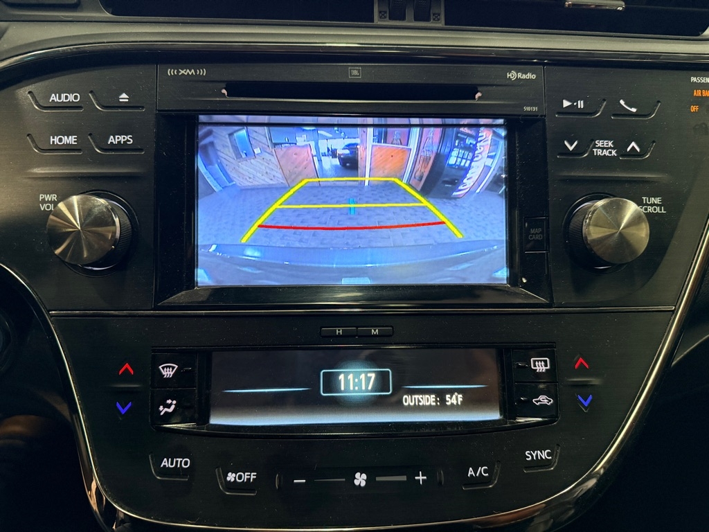 Toyota Avalon Hybrid  2016