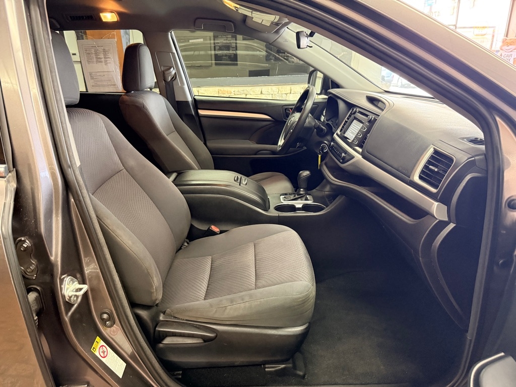 Toyota Highlander  2018