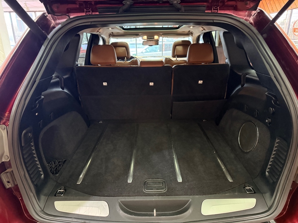 Jeep Grand Cherokee  2016