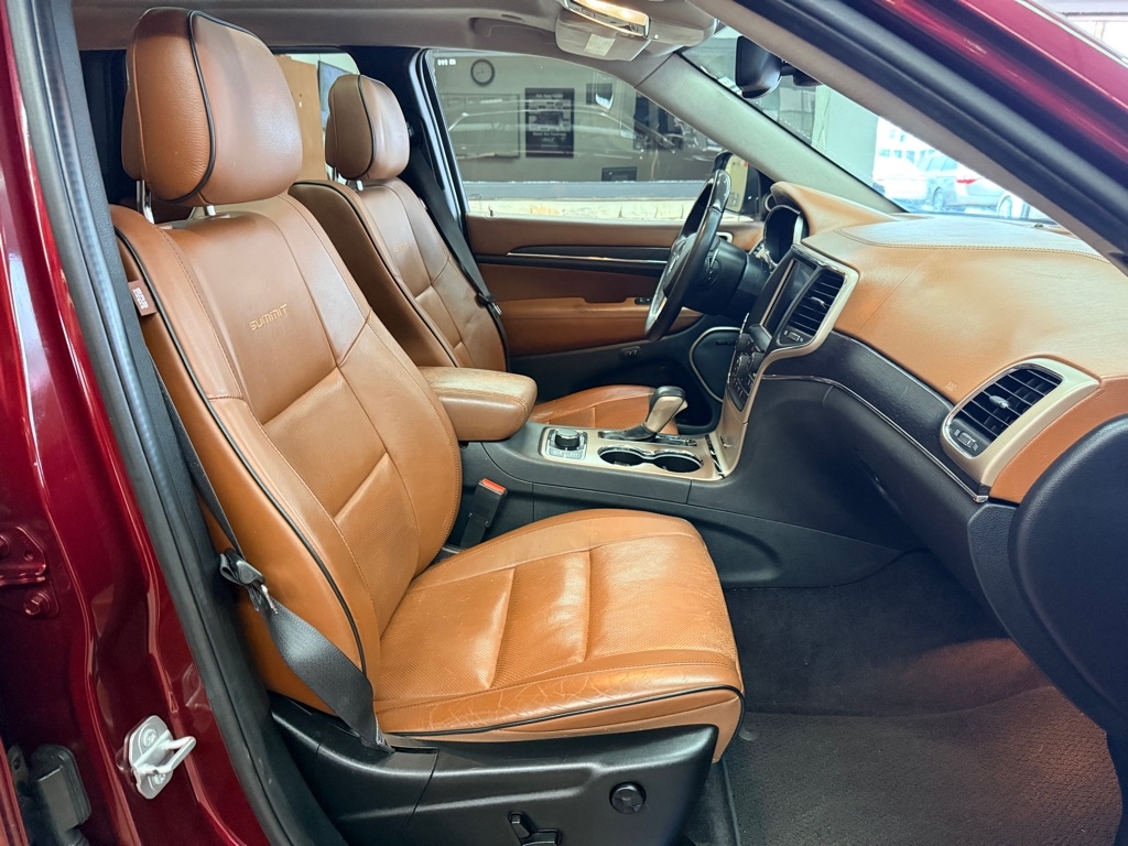 Jeep Grand Cherokee  2016