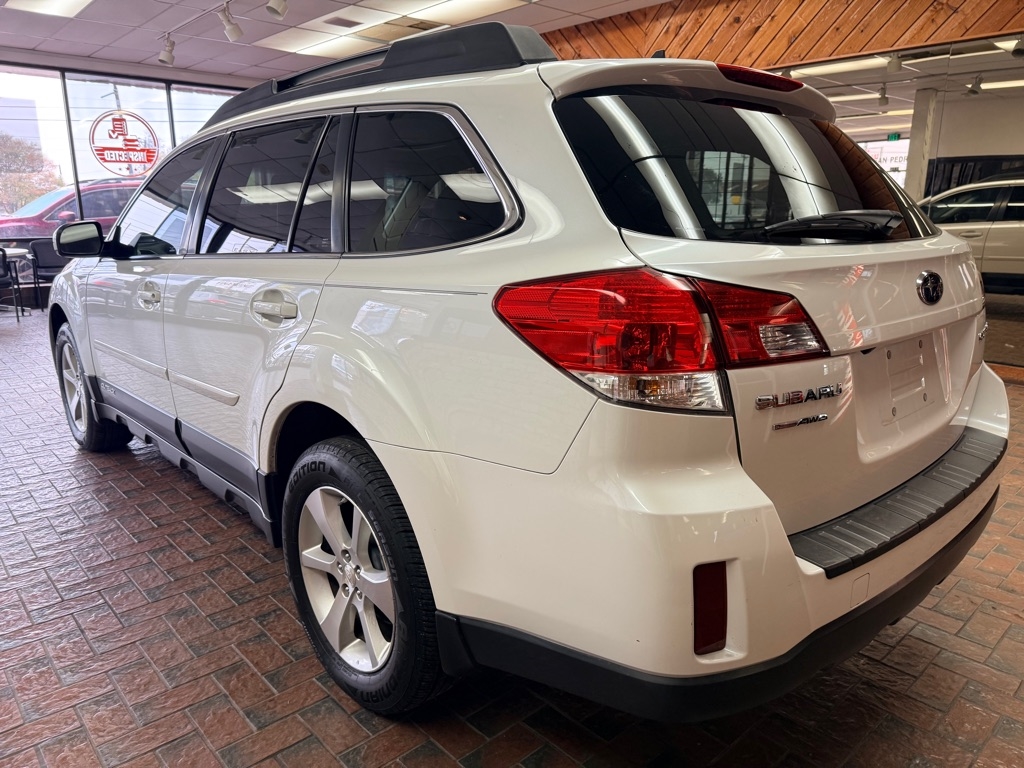 Subaru Outback 2.5i Limited 2013