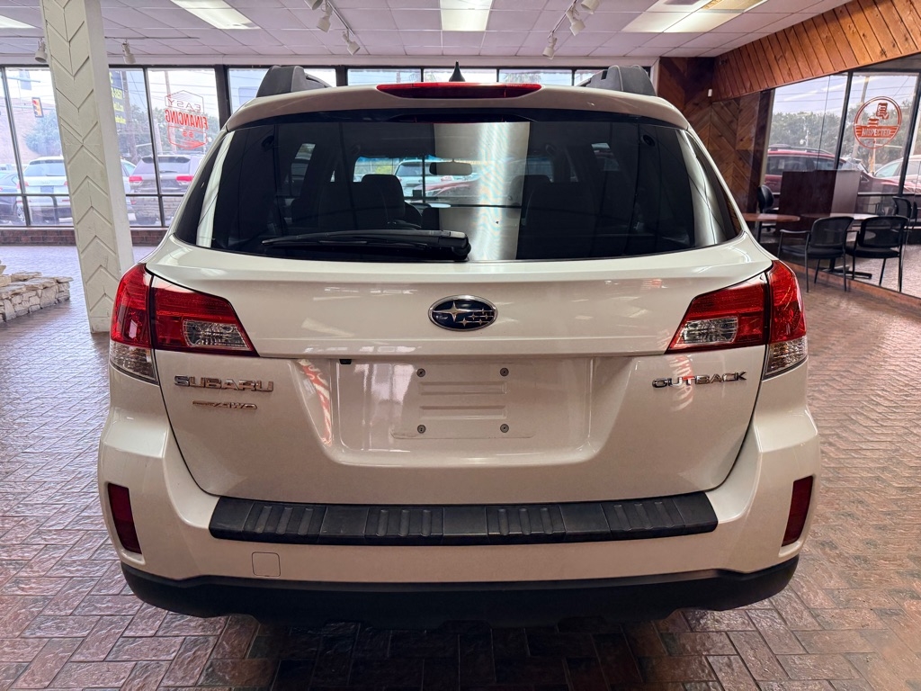 Subaru Outback 2.5i Limited 2013