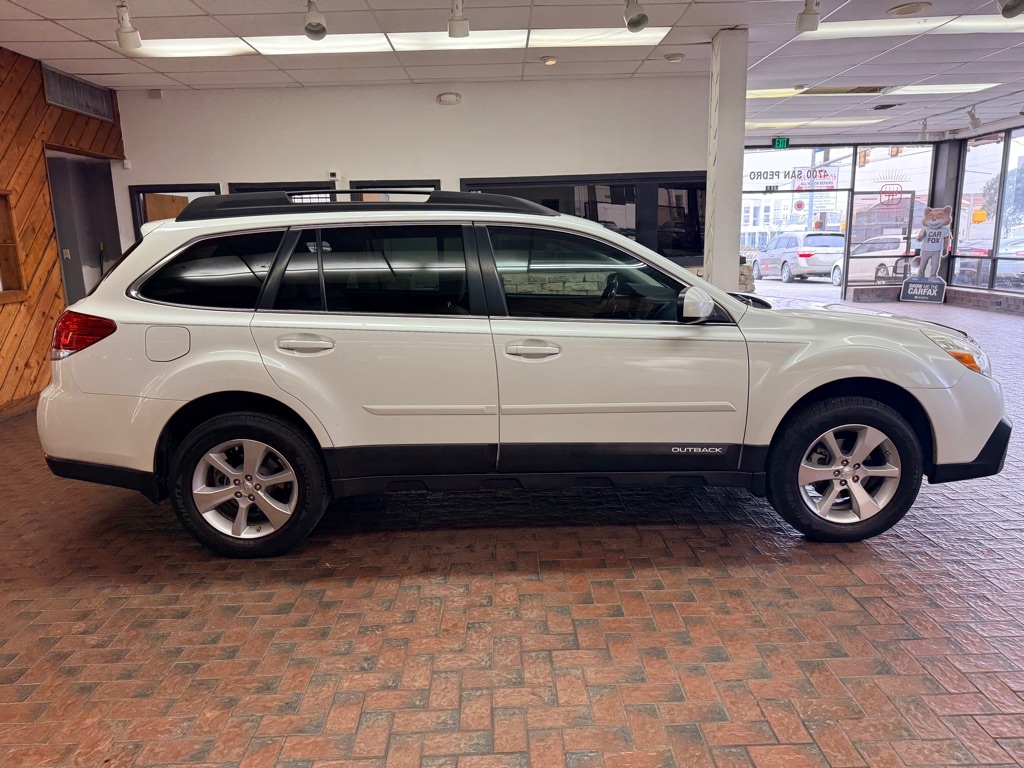 Subaru Outback 2.5i Limited 2013
