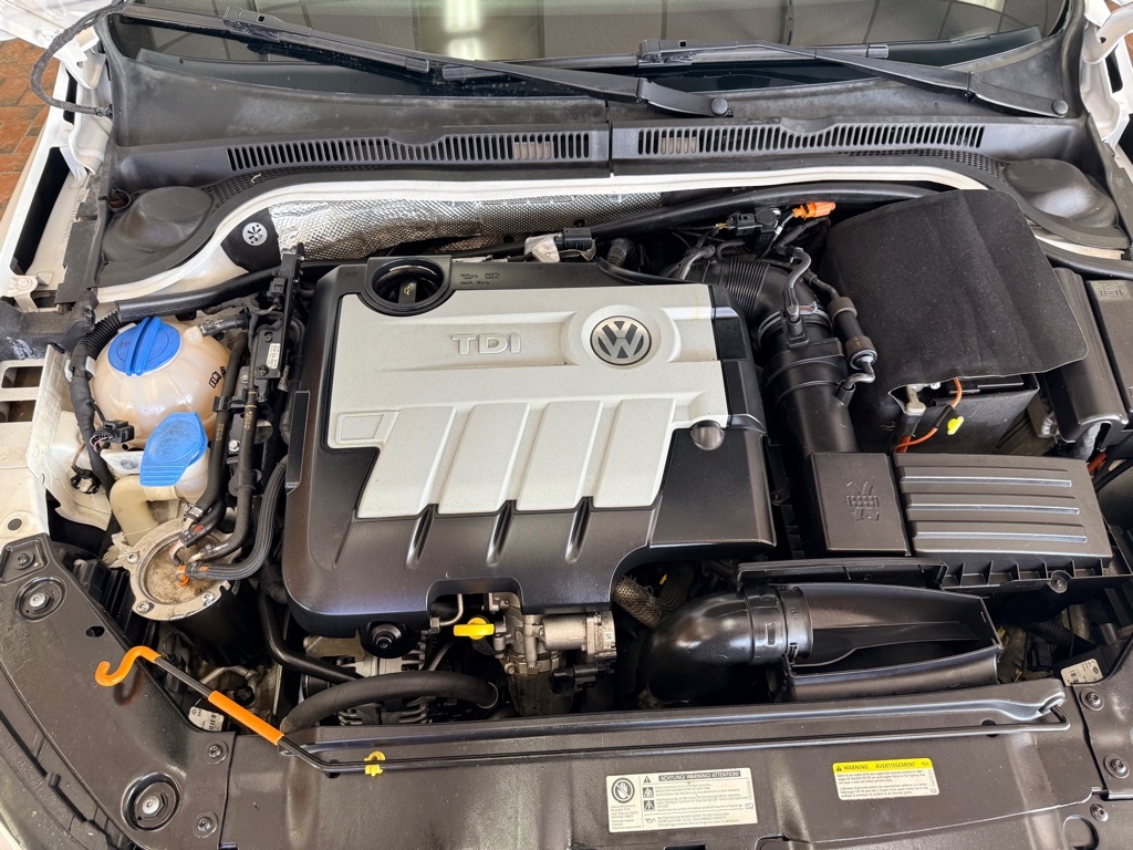 Volkswagen Jetta  2014