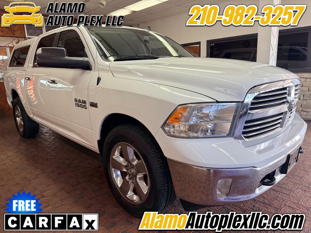 2015 RAM 1500 SLT