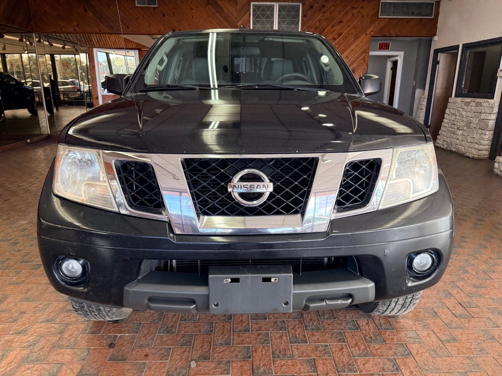 Nissan Frontier  2016
